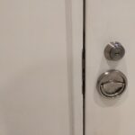 ドアの取っ手と鍵穴